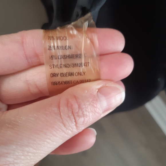 Nygard Black Pea coat wool cashmere blend. Size 16. Great details. - Picture 5 of 5